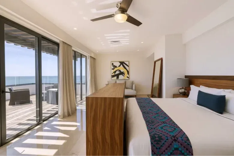Diamond Suite 1