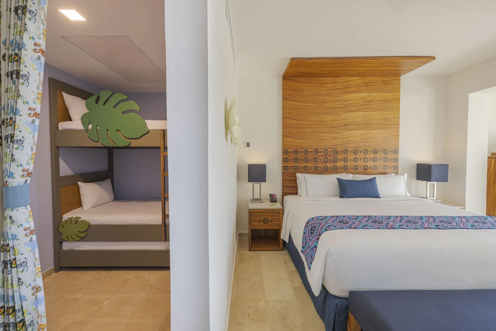 Sapphire Room 5 1