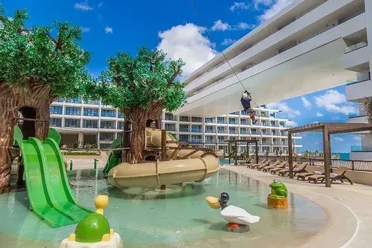 Día de las Madres 2026: celebra en Sensira Resort & Spa