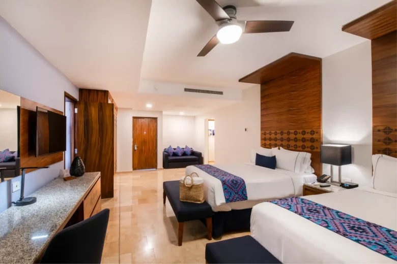 Jade Room