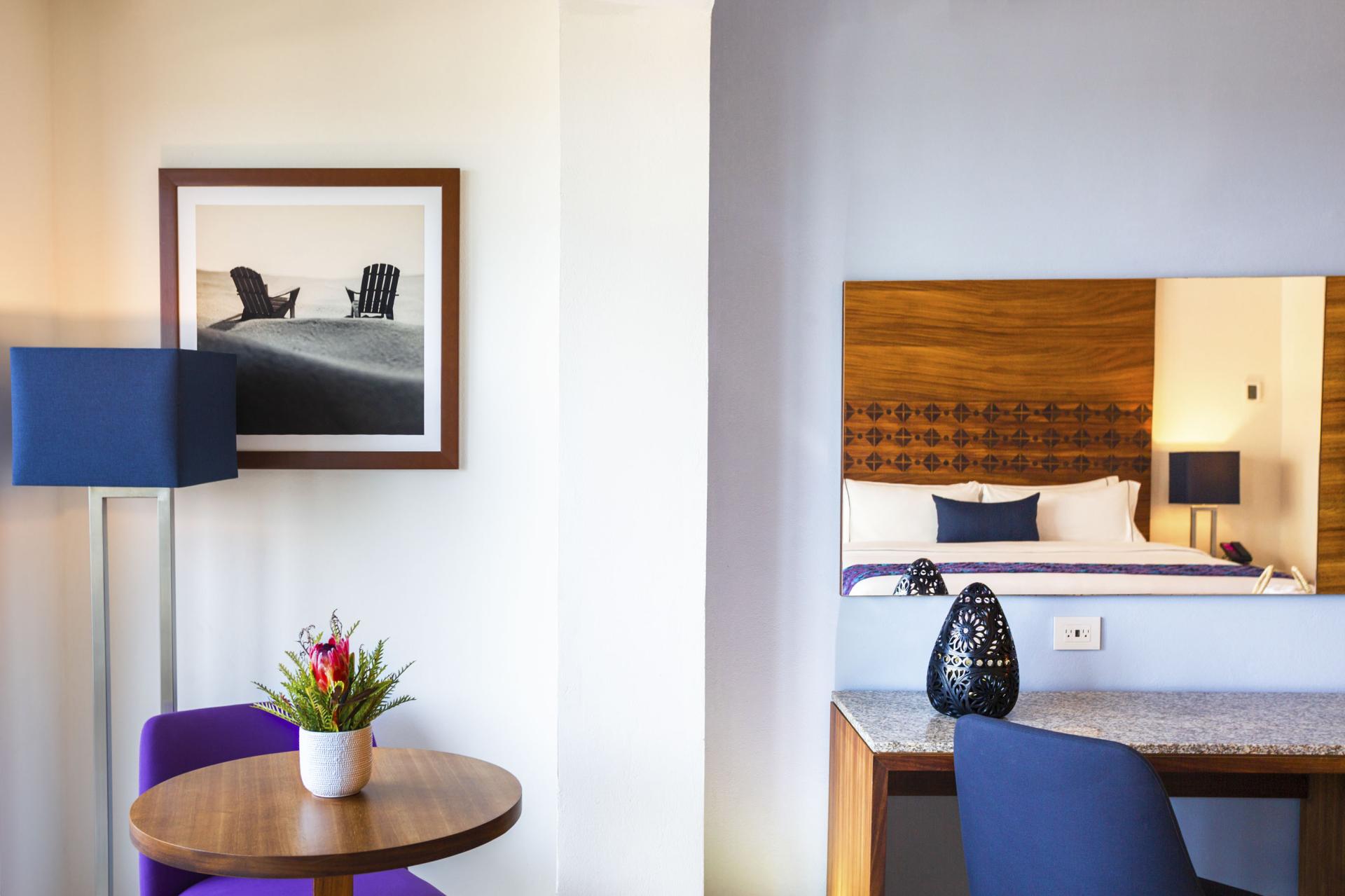 Sapphire Room 5 7